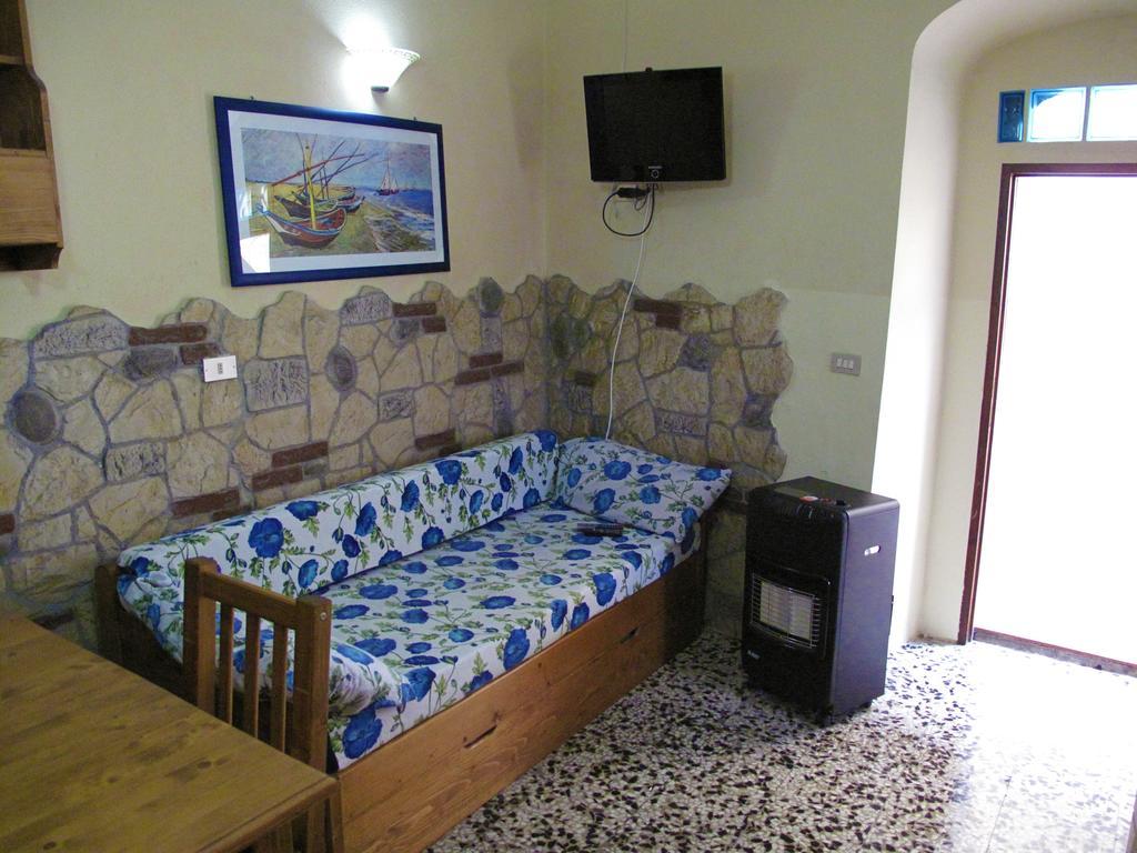 Diving Center Punta Stilo Apartment Cameră foto