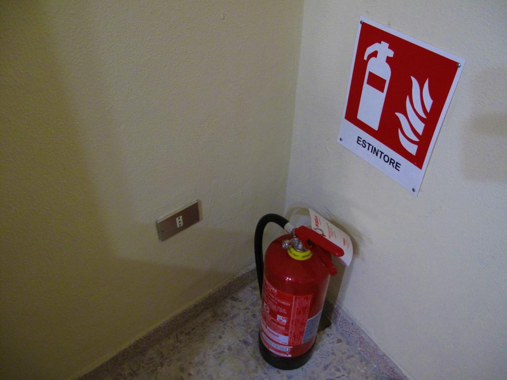 Diving Center Punta Stilo Apartment Cameră foto